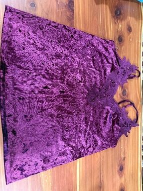 Velour cami with lace design
